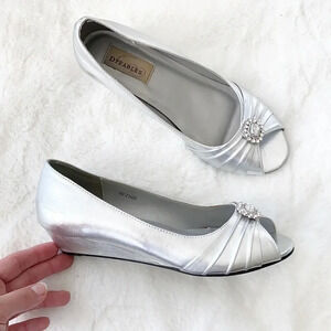 Dyeables Anette Silver metallic open toe wedge heels